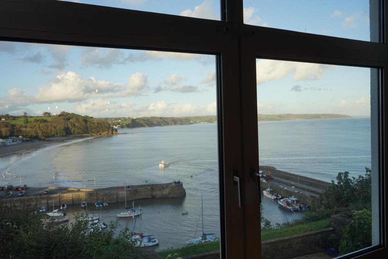 Beach House With Sea Views Over Saundersfoot Bay Exteriör bild